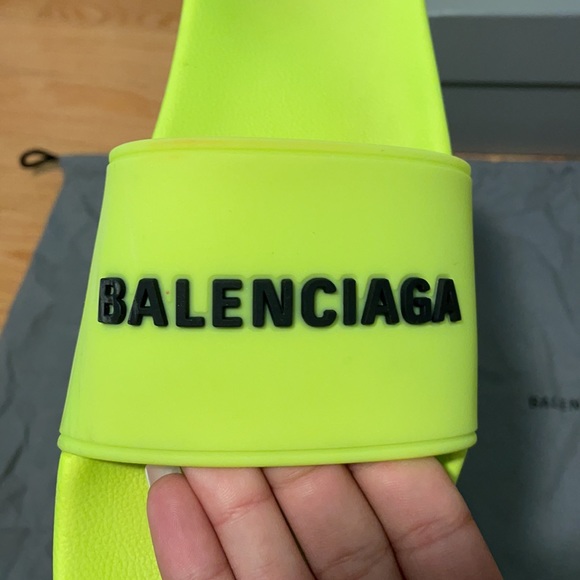 ☀️Balenciaga Pool Slides - Picture 3 of 10